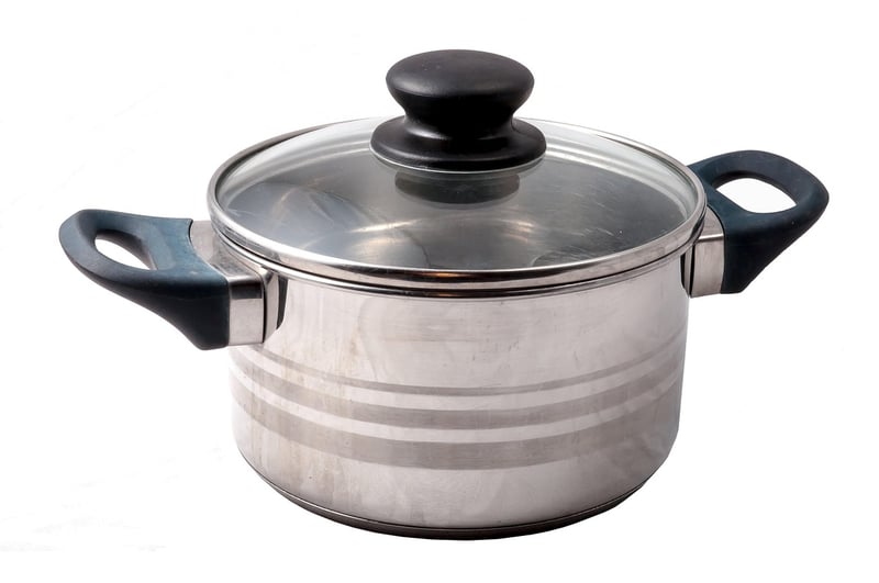 Cast Iron Dutch Oven